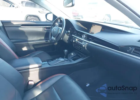 2015 Lexus Es 350 Crafted Line z USA, uszkodzony, nr VIN JTHBK1GG7F2176597